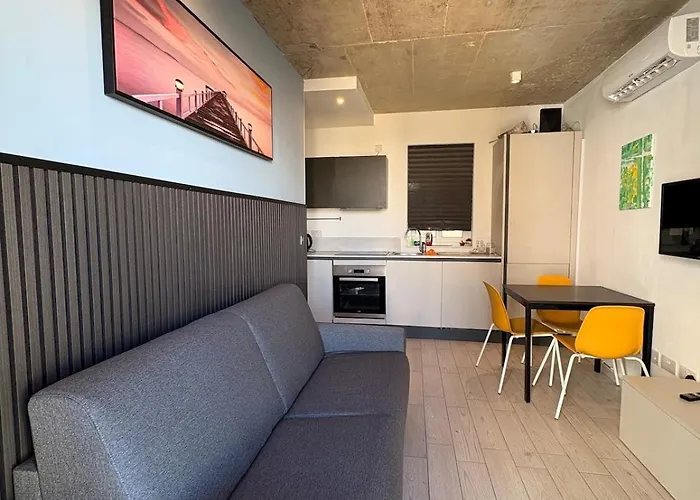Paceville - 3A - Stylish 2Br Centre Apartment