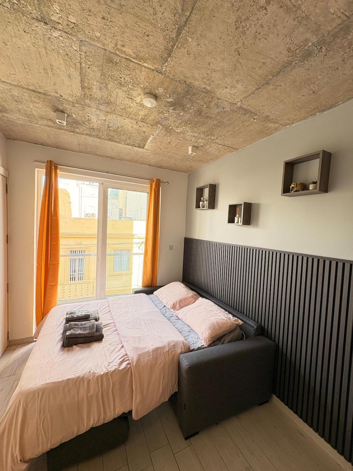 Paceville - 3a - Stylish 2br Centre * San Julián